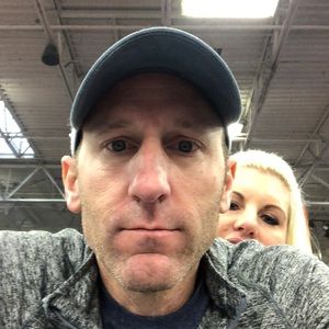 Meet your Posher, Jonathan